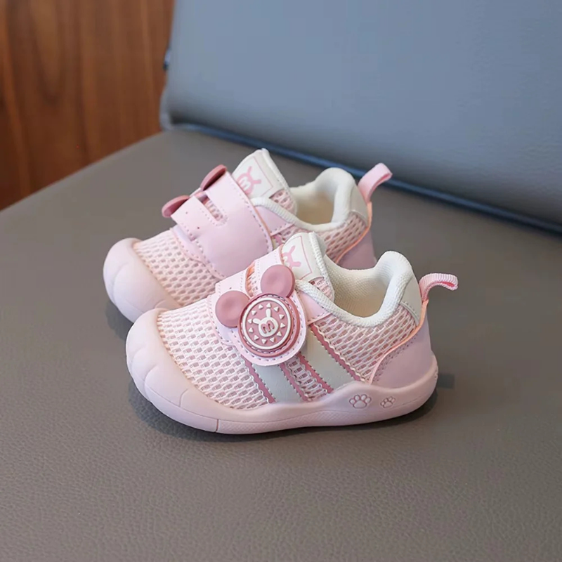 Ademende peutersneakers