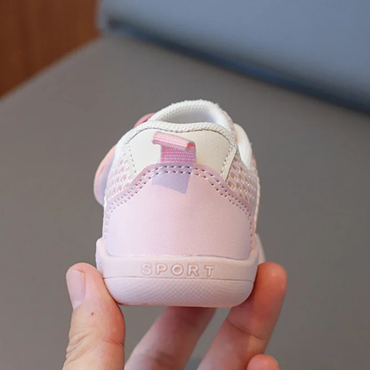 Ademende peutersneakers
