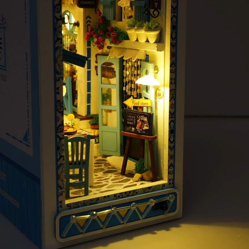 DIY Book Nook - Sea Breeze Mediterranean