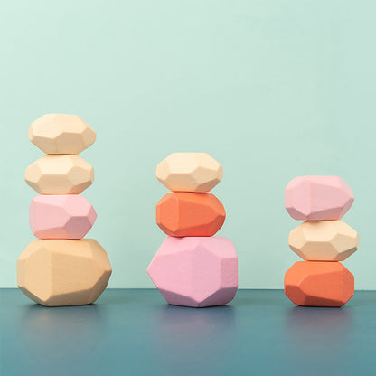 Montessori - uitgebalanceerde stapelstenen