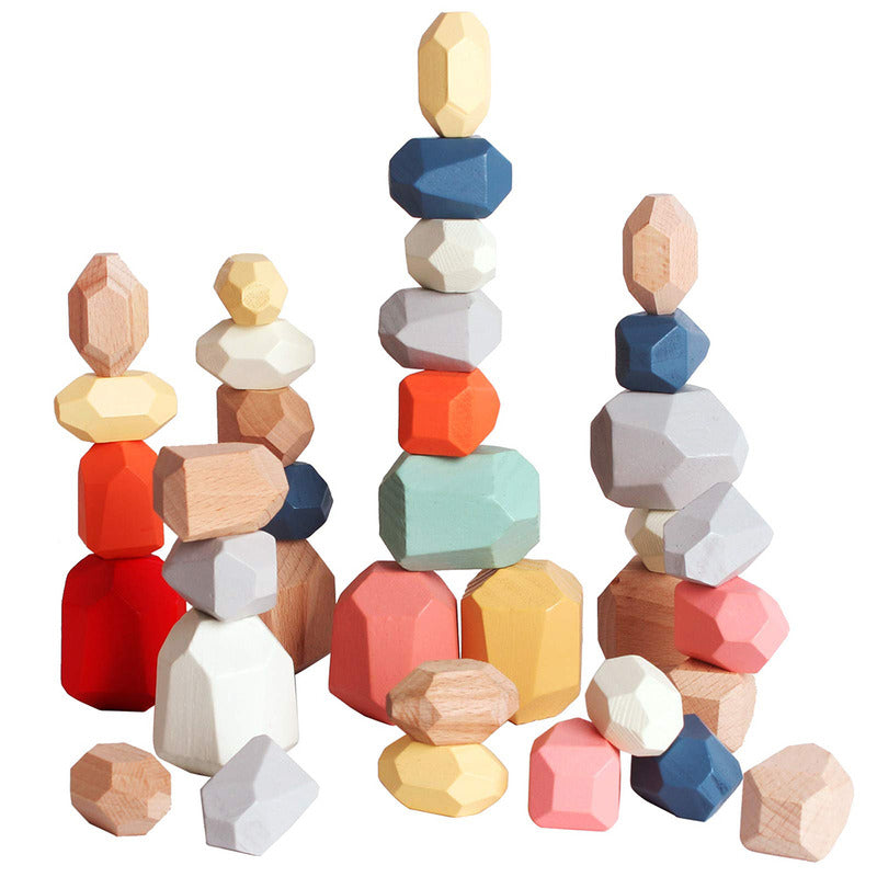 Montessori - uitgebalanceerde stapelstenen